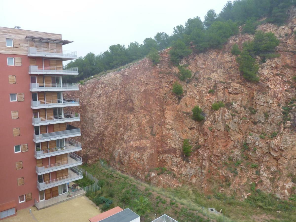 "Bien Vivre Ensemble" Aux Marches Du Soleil - Chambres Privees Chez L'Habitant Dans Appartement Partage Sete Bagian luar foto