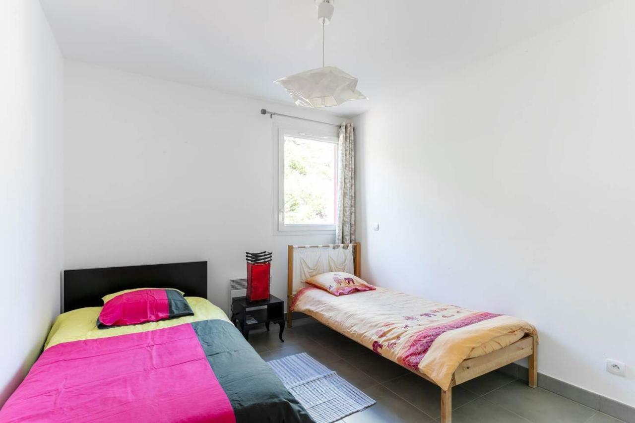 "Bien Vivre Ensemble" Aux Marches Du Soleil - Chambres Privees Chez L'Habitant Dans Appartement Partage Sete Bagian luar foto